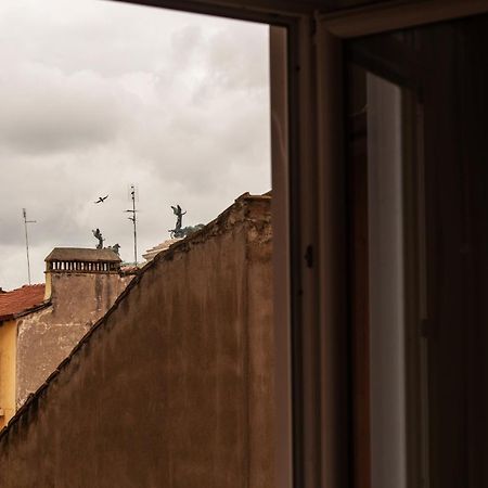 Colosseum View Accomodation Rome Extérieur photo