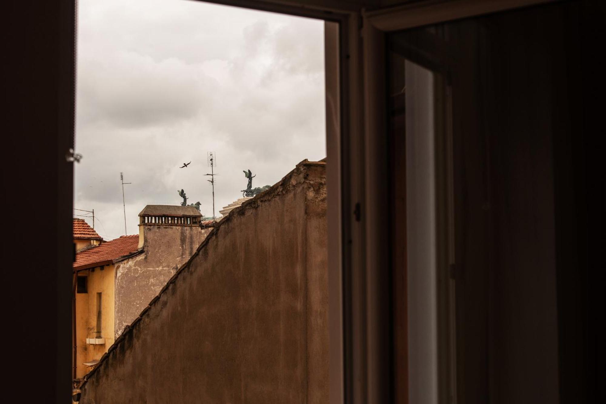 Colosseum View Accomodation Rome Extérieur photo