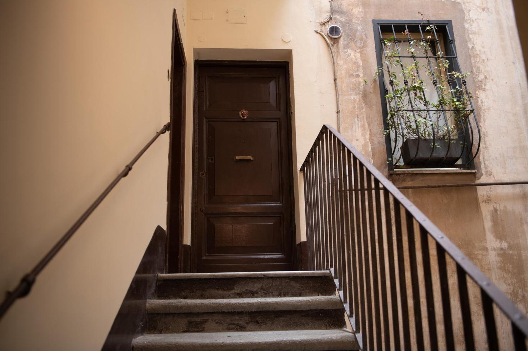 Colosseum View Accomodation Rome Extérieur photo